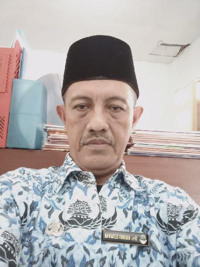 Drs. Makmur Setiawan